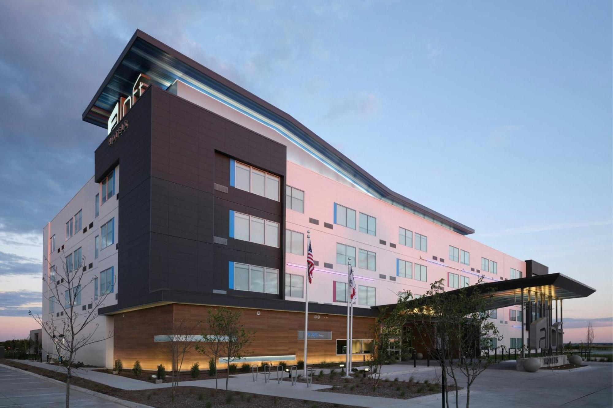 فندق Aloft Waukee المظهر الخارجي الصورة